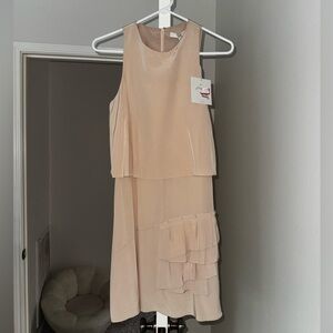 Size 0 tan short elegant dress